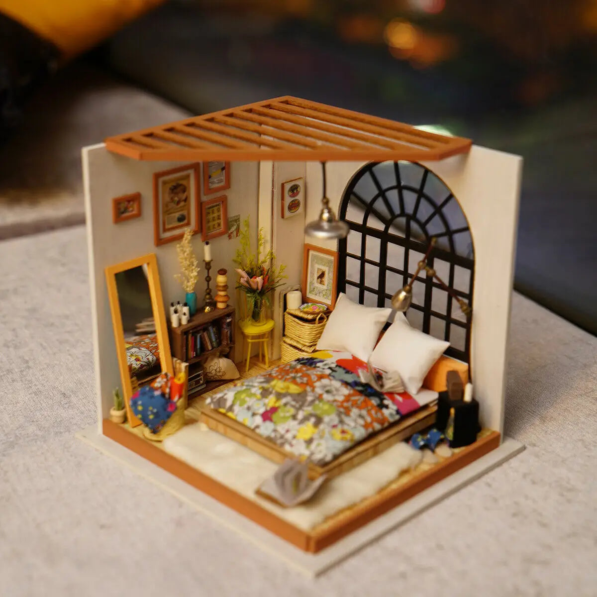 Maison Miniature Lisa’s Tailor Room