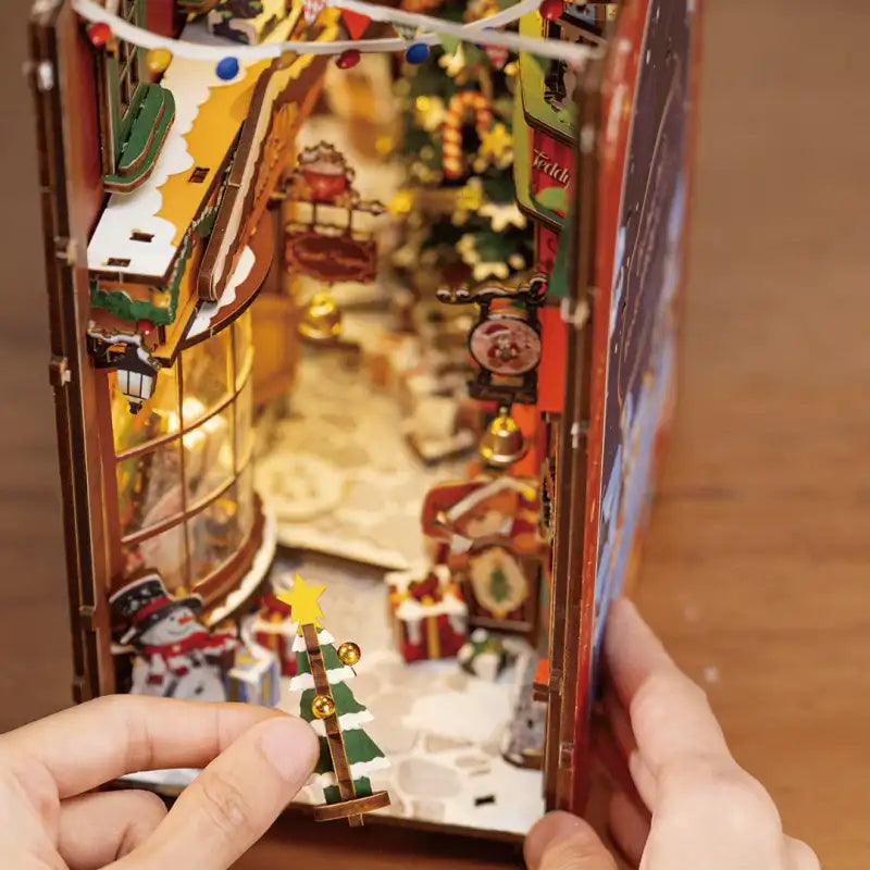 Book Nook Christmas Street
